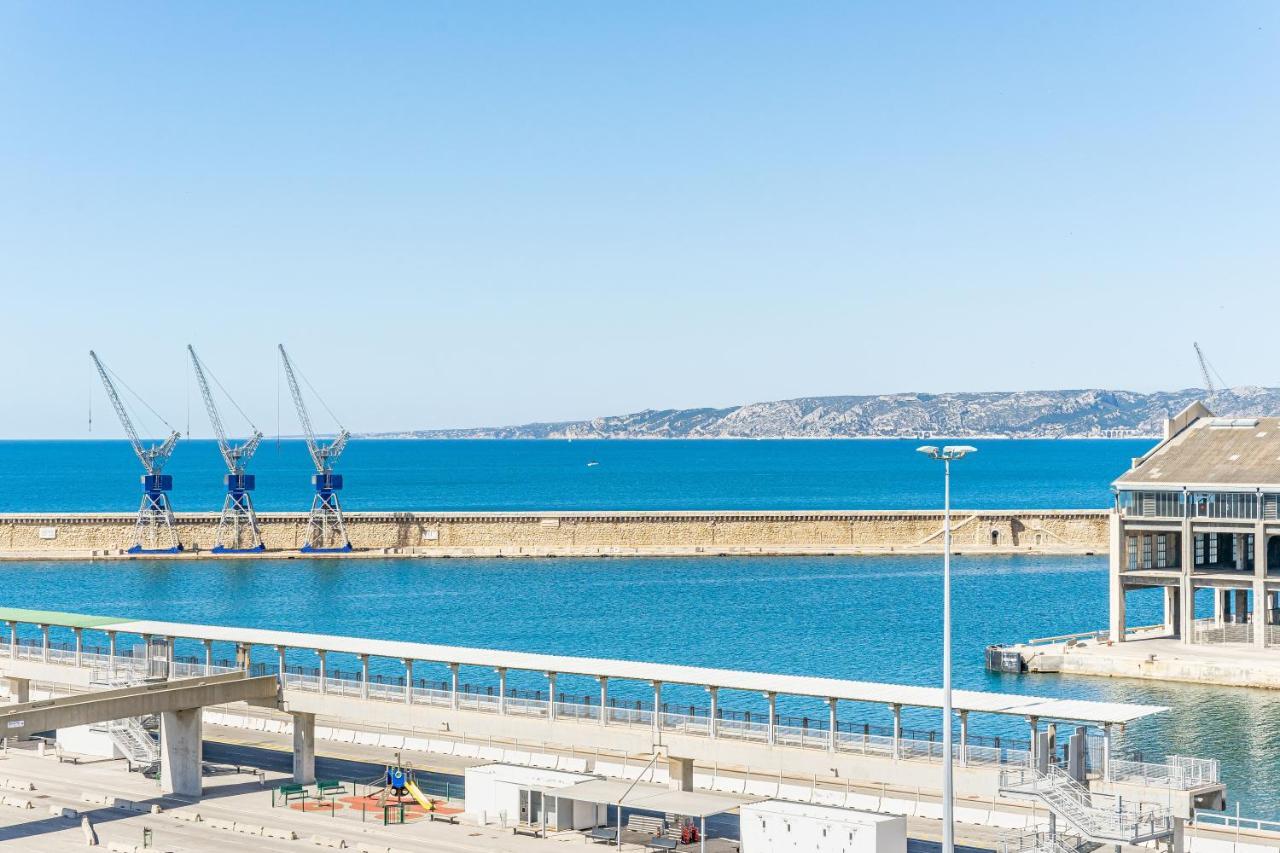 T2 Vue Mer Au Pied De La Major Marsilya Dış mekan fotoğraf
